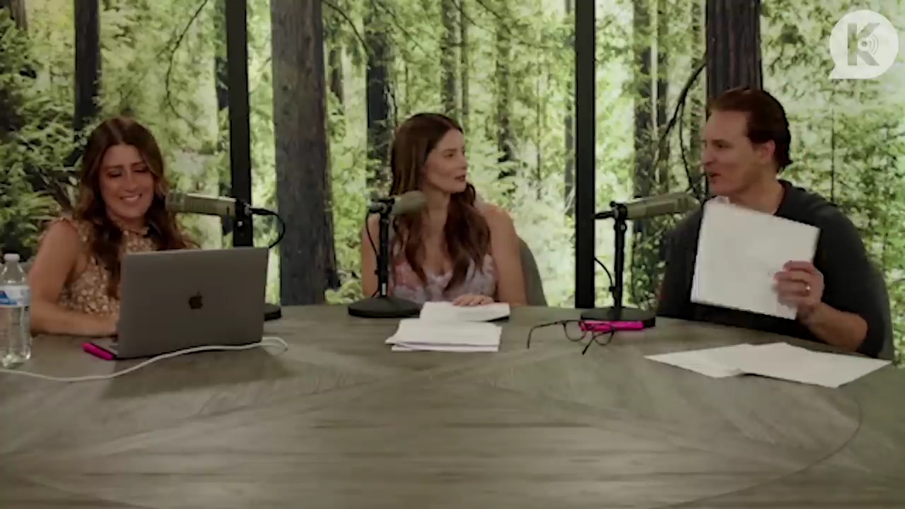 Ashley-Greene-dot-nl_TheTwilightEffect-PeterFacinelliLivestream1373.jpg Ashley-Greene-dot-nl_TheTwilightEffect-PeterFacinelliLivestream1373.jpg