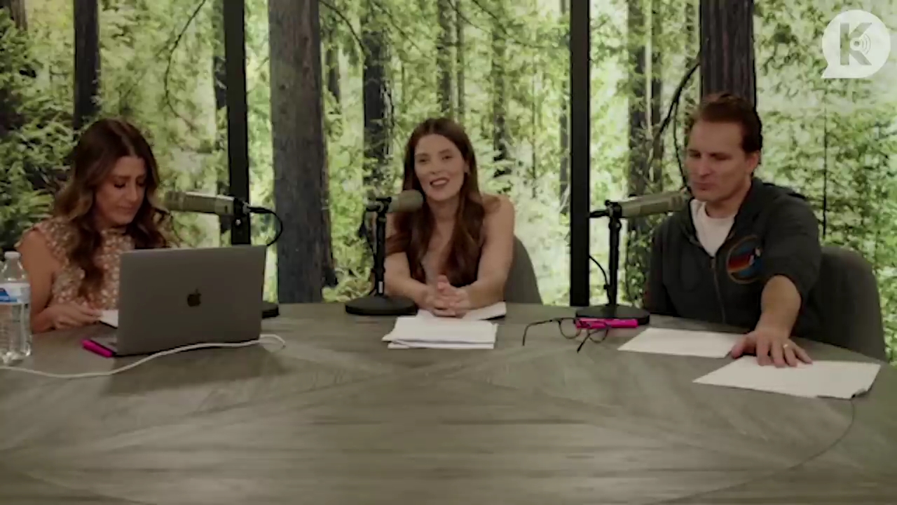 Ashley-Greene-dot-nl_TheTwilightEffect-PeterFacinelliLivestream1407.jpg Ashley-Greene-dot-nl_TheTwilightEffect-PeterFacinelliLivestream1407.jpg