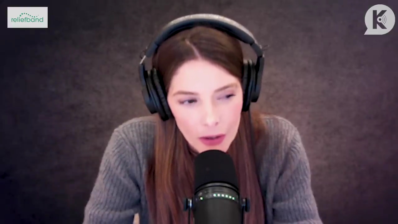 Ashley-Greene-dot-nl_TheTwilightEffect-PeterFacinelliLivestream1423.jpg Ashley-Greene-dot-nl_TheTwilightEffect-PeterFacinelliLivestream1423.jpg