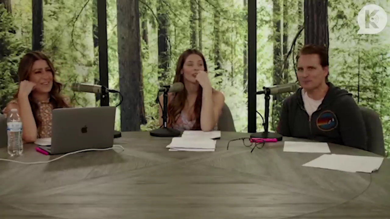 Ashley-Greene-dot-nl_TheTwilightEffect-PeterFacinelliLivestream1770.jpg Ashley-Greene-dot-nl_TheTwilightEffect-PeterFacinelliLivestream1770.jpg