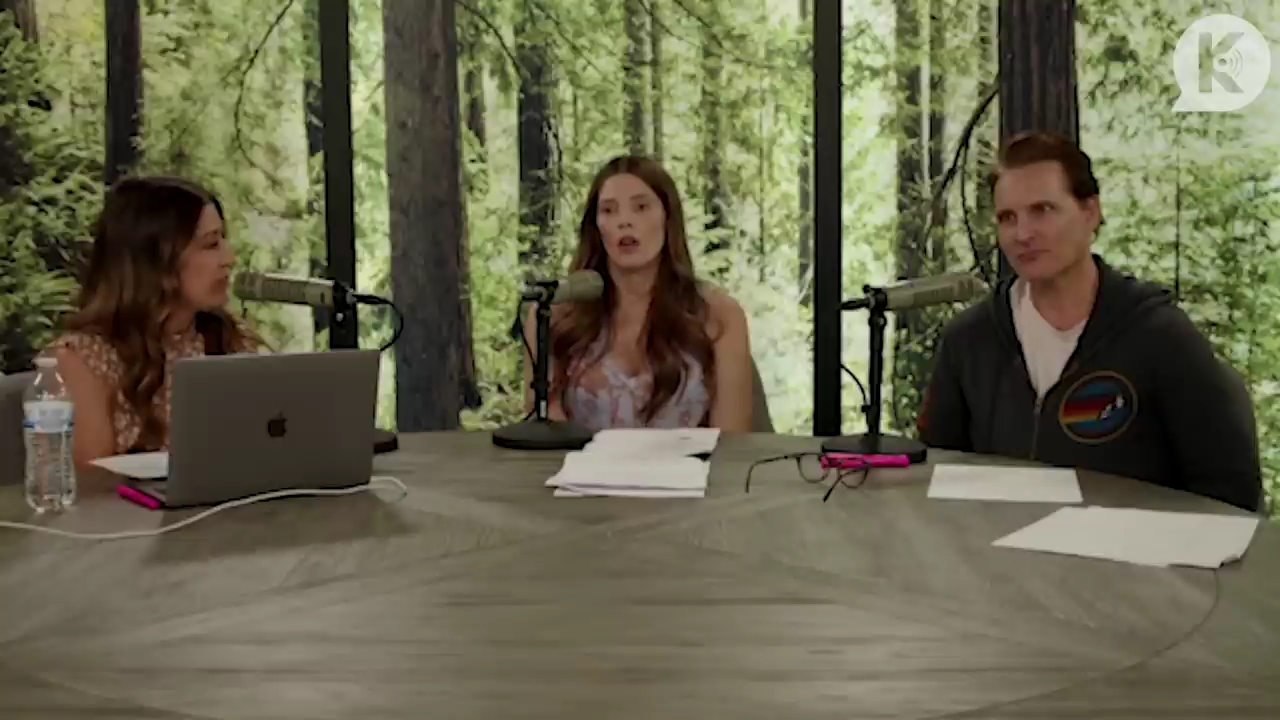 Ashley-Greene-dot-nl_TheTwilightEffect-PeterFacinelliLivestream1911.jpg Ashley-Greene-dot-nl_TheTwilightEffect-PeterFacinelliLivestream1911.jpg