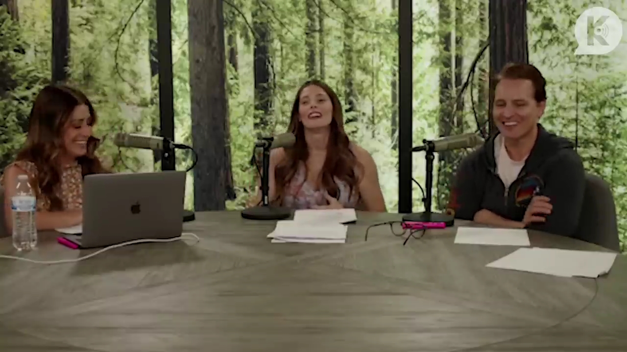 Ashley-Greene-dot-nl_TheTwilightEffect-PeterFacinelliLivestream1972.jpg Ashley-Greene-dot-nl_TheTwilightEffect-PeterFacinelliLivestream1972.jpg