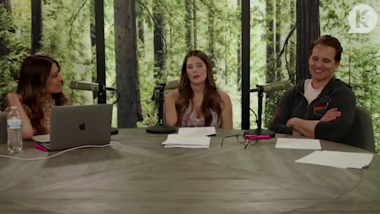 Ashley-Greene-dot-nl_TheTwilightEffect-PeterFacinelliLivestream1974.jpg Ashley-Greene-dot-nl_TheTwilightEffect-PeterFacinelliLivestream1974.jpg