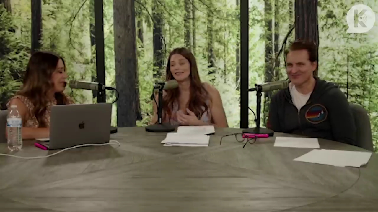 Ashley-Greene-dot-nl_TheTwilightEffect-PeterFacinelliLivestream2005.jpg Ashley-Greene-dot-nl_TheTwilightEffect-PeterFacinelliLivestream2005.jpg