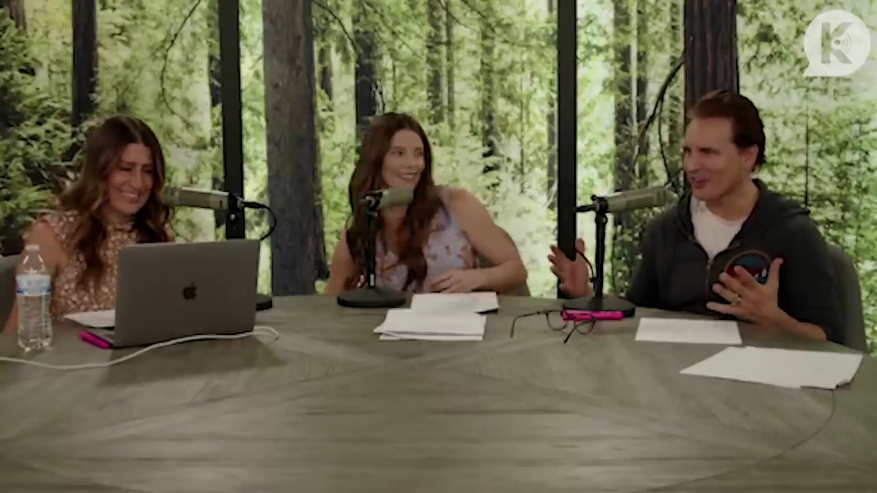 Ashley-Greene-dot-nl_TheTwilightEffect-PeterFacinelliLivestream2007.jpg