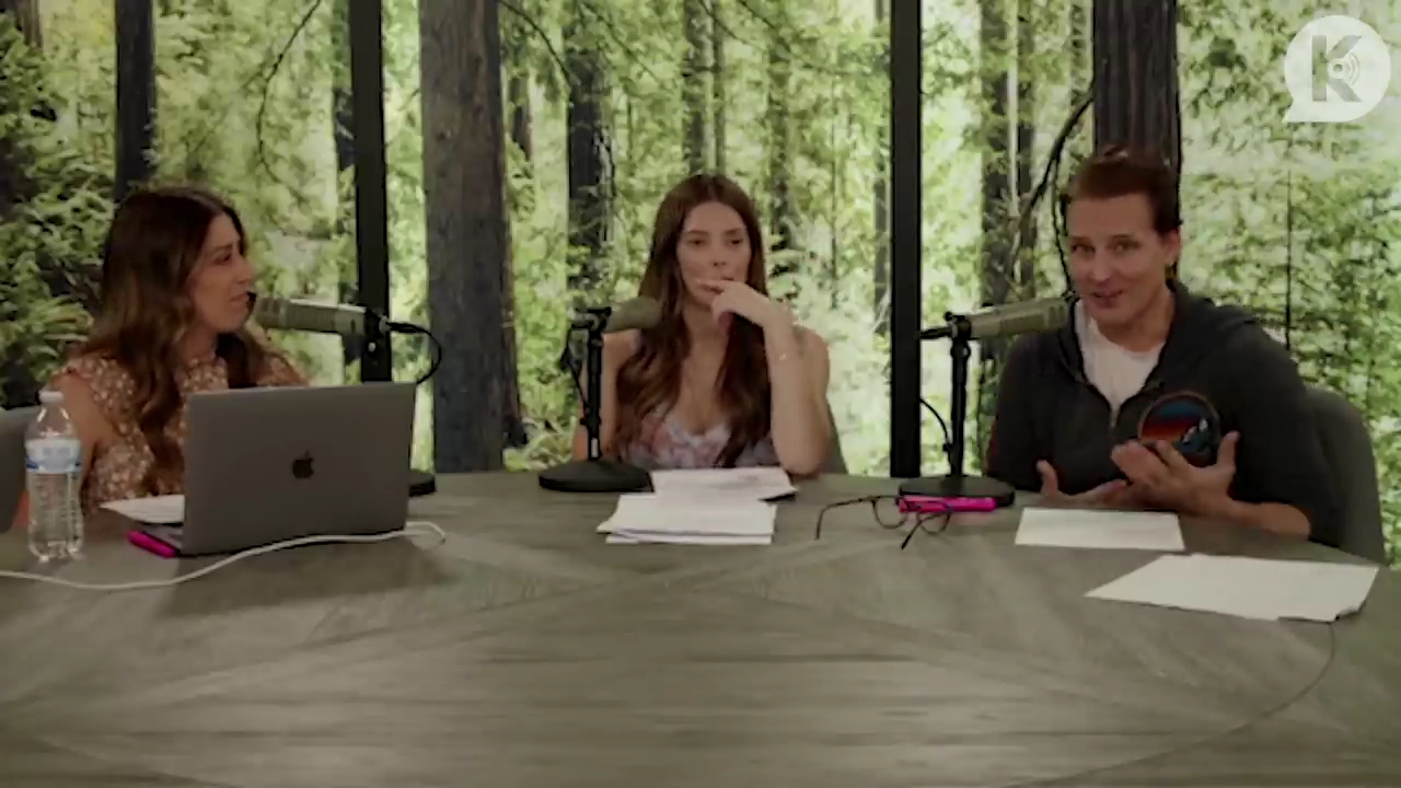 Ashley-Greene-dot-nl_TheTwilightEffect-PeterFacinelliLivestream2025.jpg Ashley-Greene-dot-nl_TheTwilightEffect-PeterFacinelliLivestream2025.jpg