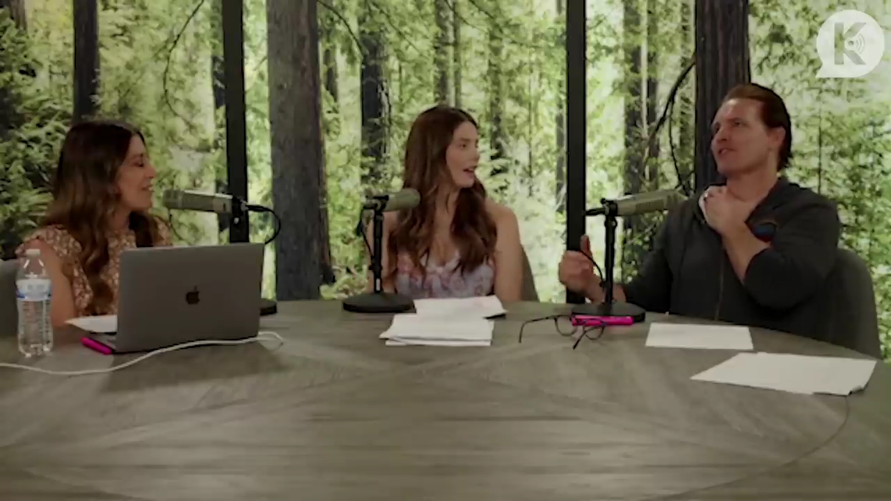 Ashley-Greene-dot-nl_TheTwilightEffect-PeterFacinelliLivestream2077.jpg