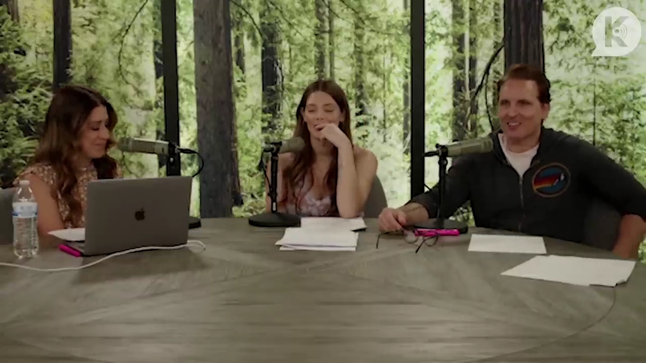 Ashley-Greene-dot-nl_TheTwilightEffect-PeterFacinelliLivestream2103.jpg Ashley-Greene-dot-nl_TheTwilightEffect-PeterFacinelliLivestream2103.jpg