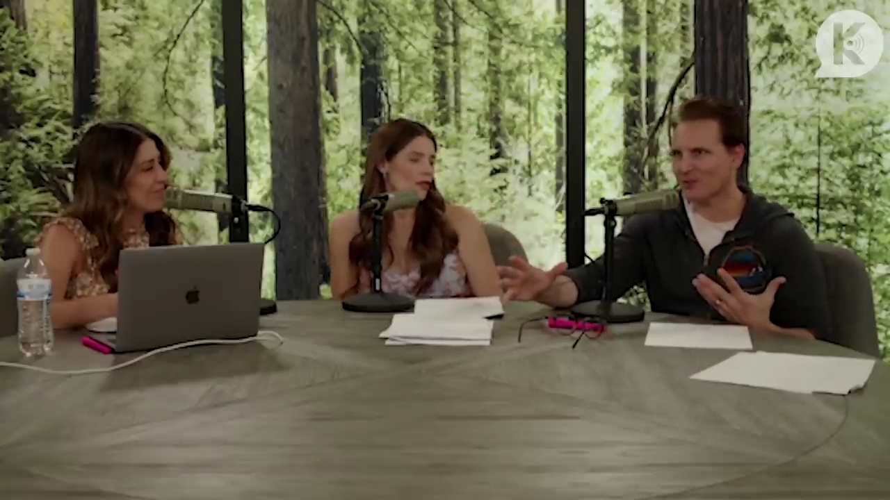 Ashley-Greene-dot-nl_TheTwilightEffect-PeterFacinelliLivestream2122.jpg Ashley-Greene-dot-nl_TheTwilightEffect-PeterFacinelliLivestream2122.jpg