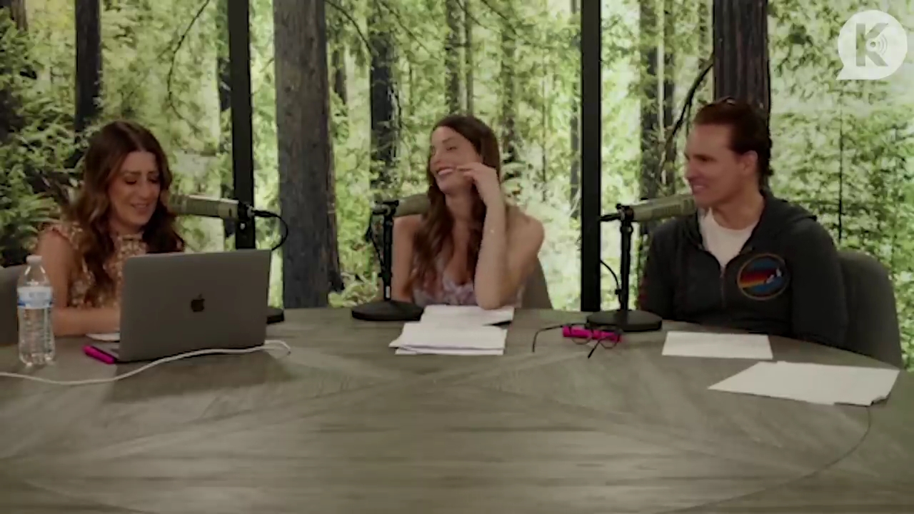 Ashley-Greene-dot-nl_TheTwilightEffect-PeterFacinelliLivestream2185.jpg Ashley-Greene-dot-nl_TheTwilightEffect-PeterFacinelliLivestream2185.jpg