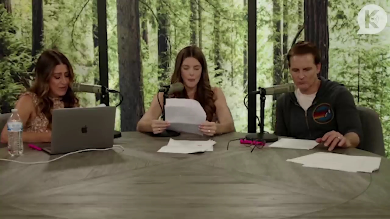 Ashley-Greene-dot-nl_TheTwilightEffect-PeterFacinelliLivestream2520.jpg Ashley-Greene-dot-nl_TheTwilightEffect-PeterFacinelliLivestream2520.jpg