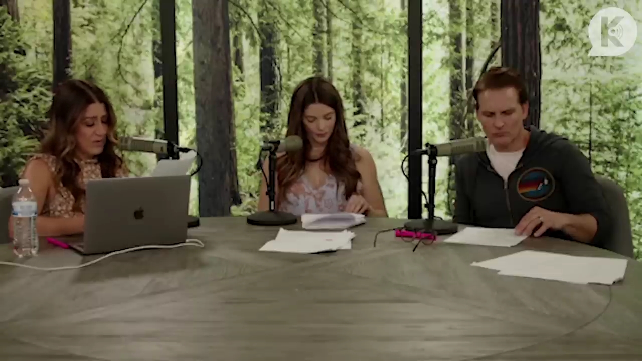 Ashley-Greene-dot-nl_TheTwilightEffect-PeterFacinelliLivestream2568.jpg Ashley-Greene-dot-nl_TheTwilightEffect-PeterFacinelliLivestream2568.jpg