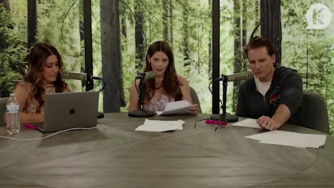 Ashley-Greene-dot-nl_TheTwilightEffect-PeterFacinelliLivestream2599.jpg Ashley-Greene-dot-nl_TheTwilightEffect-PeterFacinelliLivestream2599.jpg