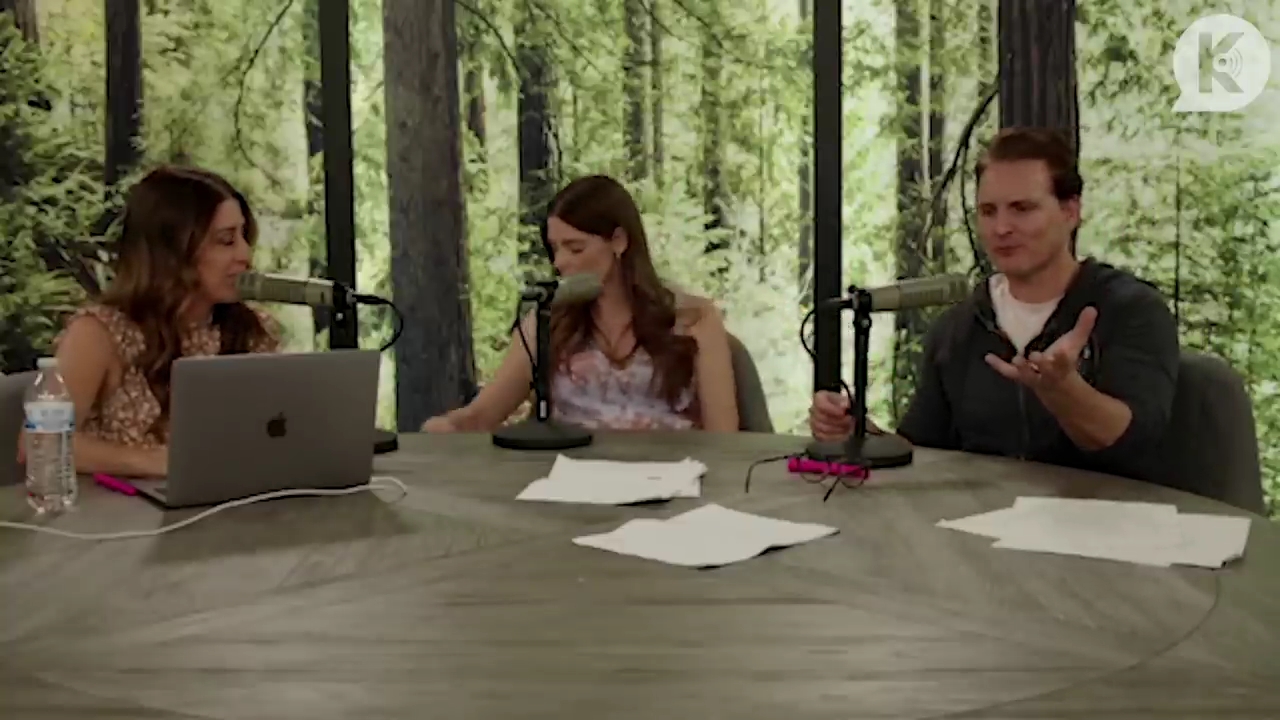 Ashley-Greene-dot-nl_TheTwilightEffect-PeterFacinelliLivestream2745.jpg Ashley-Greene-dot-nl_TheTwilightEffect-PeterFacinelliLivestream2745.jpg