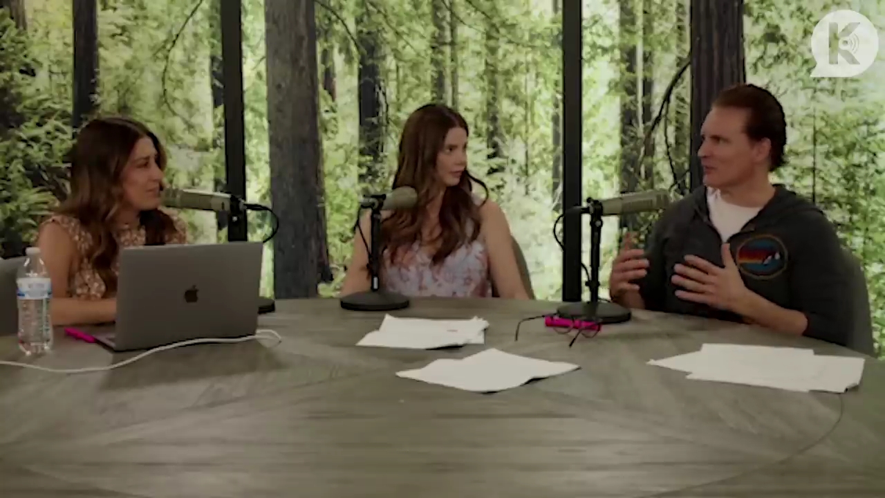 Ashley-Greene-dot-nl_TheTwilightEffect-PeterFacinelliLivestream2766.jpg