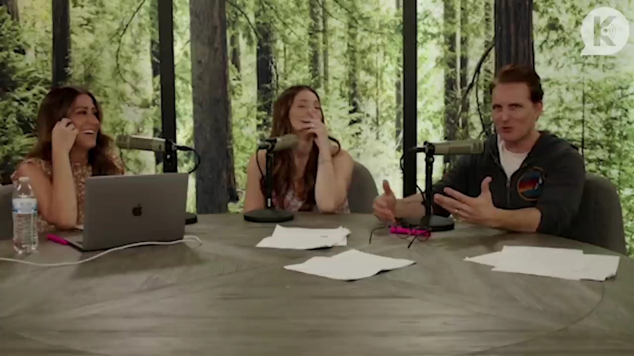 Ashley-Greene-dot-nl_TheTwilightEffect-PeterFacinelliLivestream2789.jpg Ashley-Greene-dot-nl_TheTwilightEffect-PeterFacinelliLivestream2789.jpg