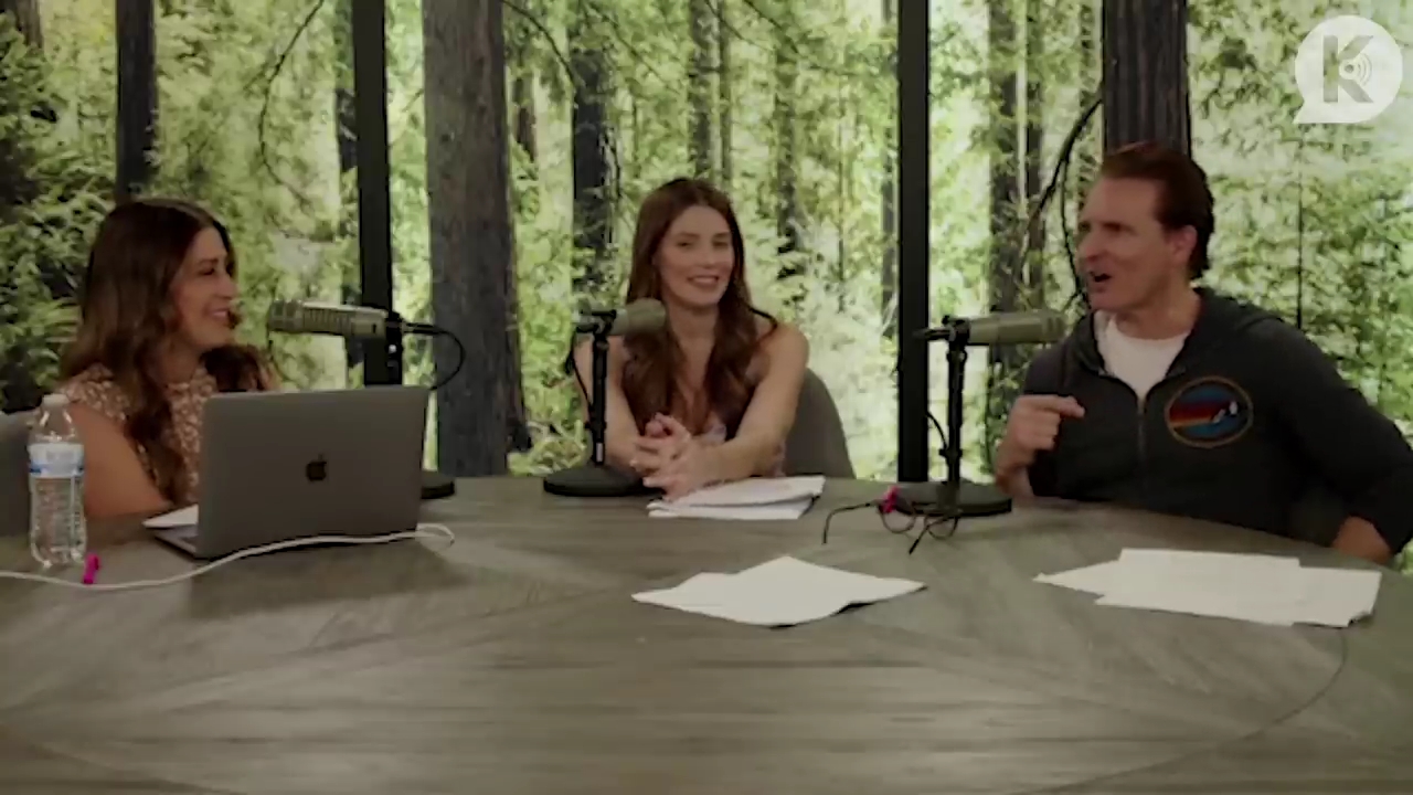 Ashley-Greene-dot-nl_TheTwilightEffect-PeterFacinelliLivestream2928.jpg Ashley-Greene-dot-nl_TheTwilightEffect-PeterFacinelliLivestream2928.jpg