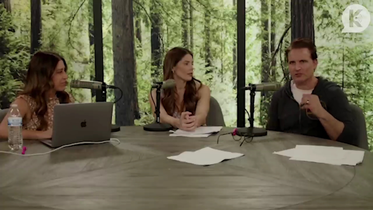 Ashley-Greene-dot-nl_TheTwilightEffect-PeterFacinelliLivestream3015.jpg Ashley-Greene-dot-nl_TheTwilightEffect-PeterFacinelliLivestream3015.jpg