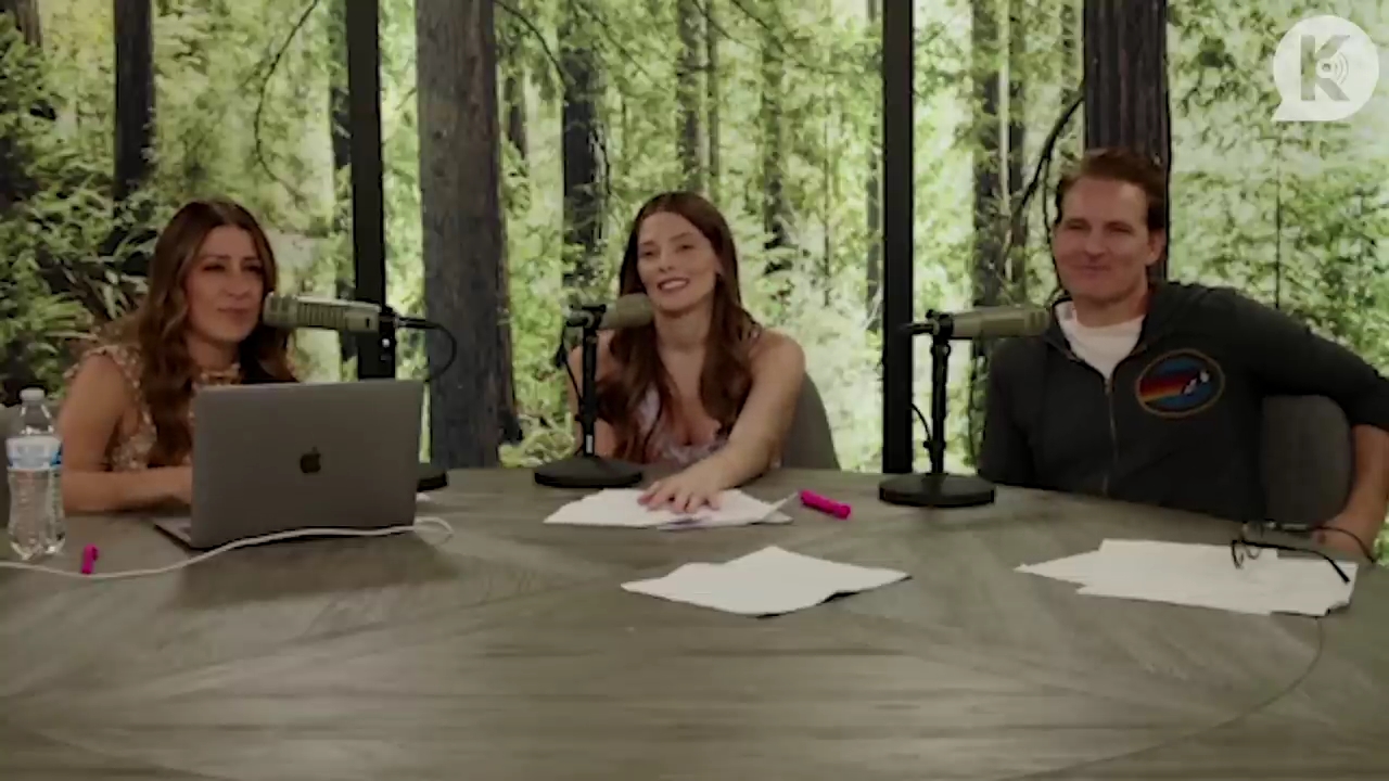 Ashley-Greene-dot-nl_TheTwilightEffect-PeterFacinelliLivestream3674.jpg Ashley-Greene-dot-nl_TheTwilightEffect-PeterFacinelliLivestream3674.jpg