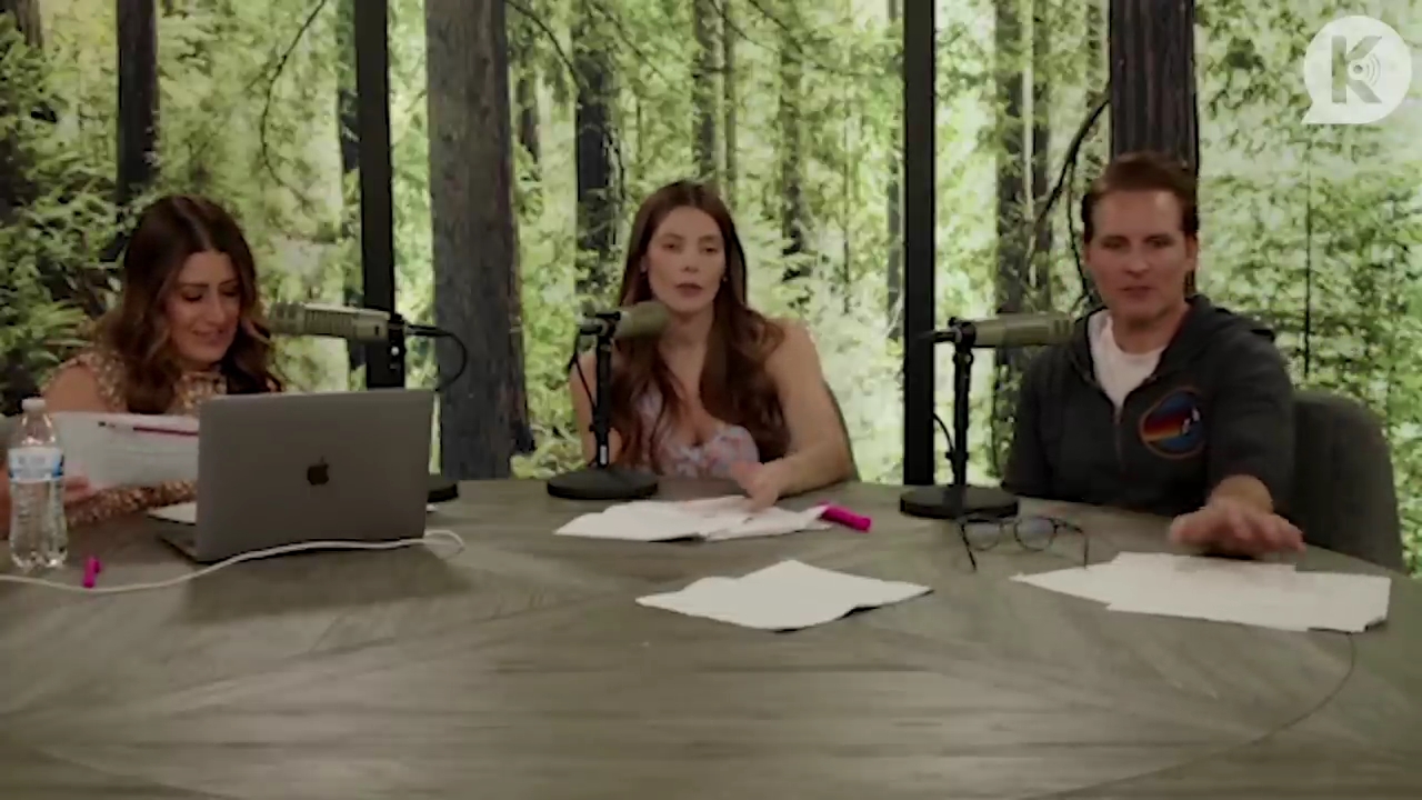 Ashley-Greene-dot-nl_TheTwilightEffect-PeterFacinelliLivestream3681.jpg Ashley-Greene-dot-nl_TheTwilightEffect-PeterFacinelliLivestream3681.jpg