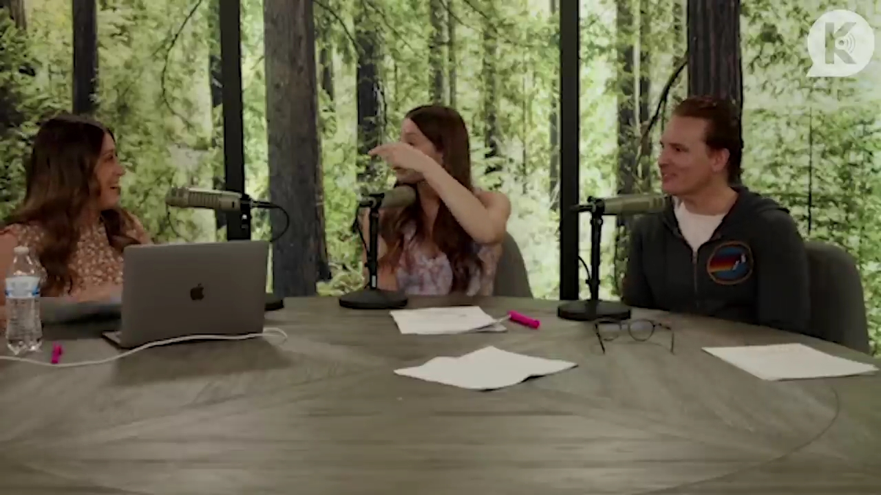 Ashley-Greene-dot-nl_TheTwilightEffect-PeterFacinelliLivestream3700.jpg Ashley-Greene-dot-nl_TheTwilightEffect-PeterFacinelliLivestream3700.jpg