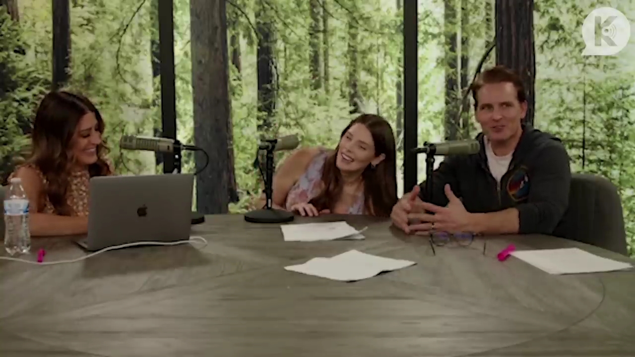 Ashley-Greene-dot-nl_TheTwilightEffect-PeterFacinelliLivestream3785.jpg Ashley-Greene-dot-nl_TheTwilightEffect-PeterFacinelliLivestream3785.jpg