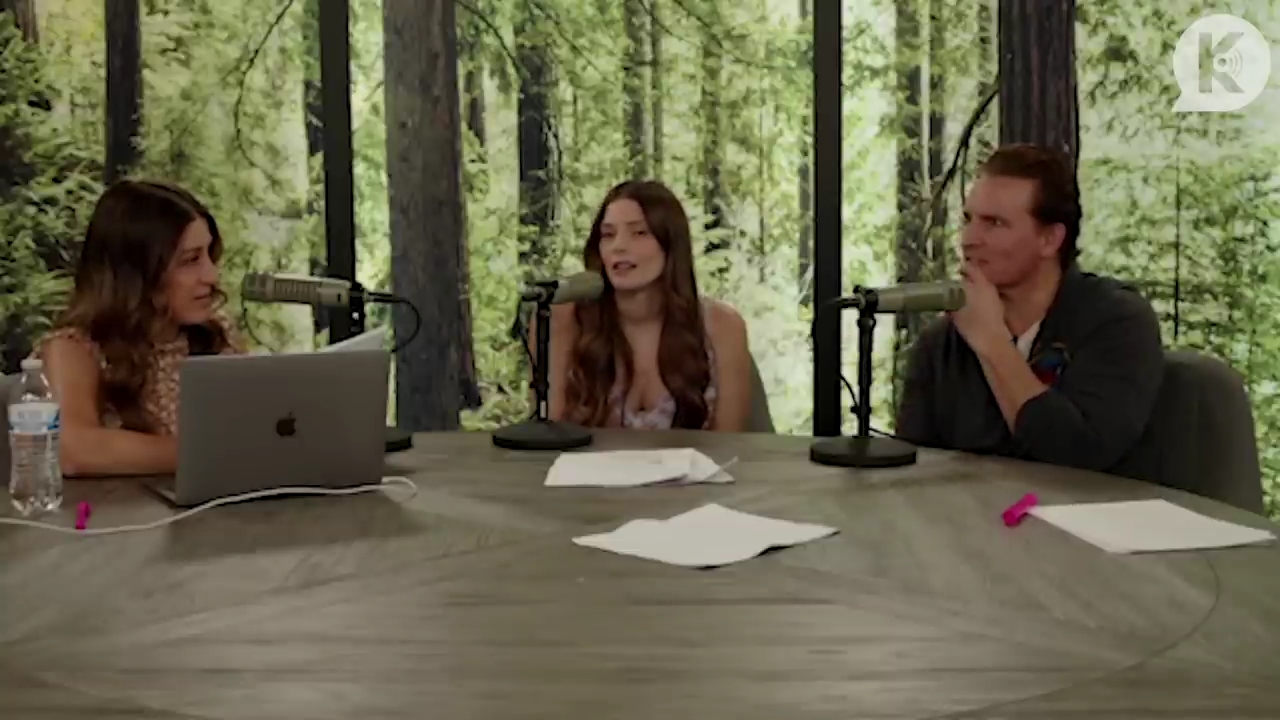 Ashley-Greene-dot-nl_TheTwilightEffect-PeterFacinelliLivestream3872.jpg Ashley-Greene-dot-nl_TheTwilightEffect-PeterFacinelliLivestream3872.jpg