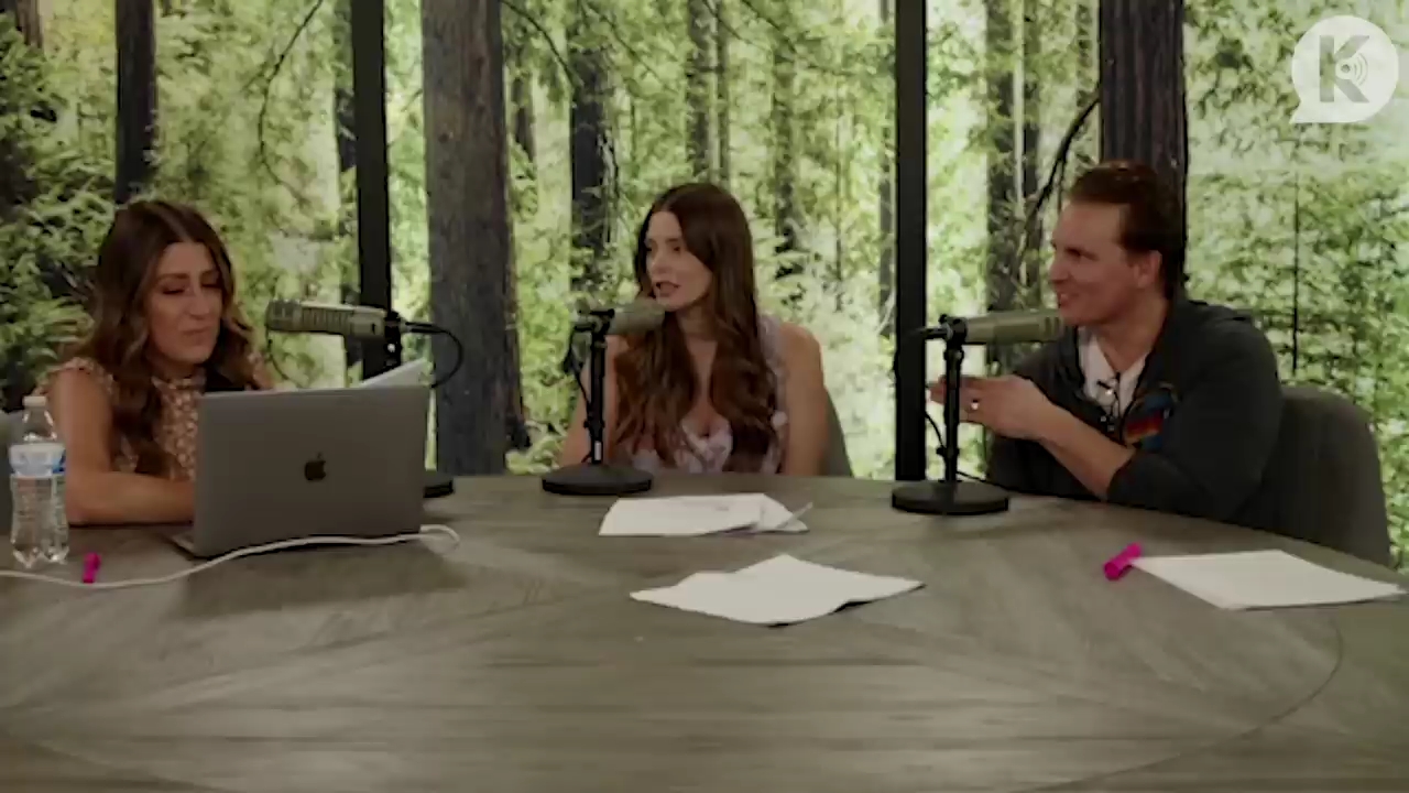 Ashley-Greene-dot-nl_TheTwilightEffect-PeterFacinelliLivestream3881.jpg Ashley-Greene-dot-nl_TheTwilightEffect-PeterFacinelliLivestream3881.jpg