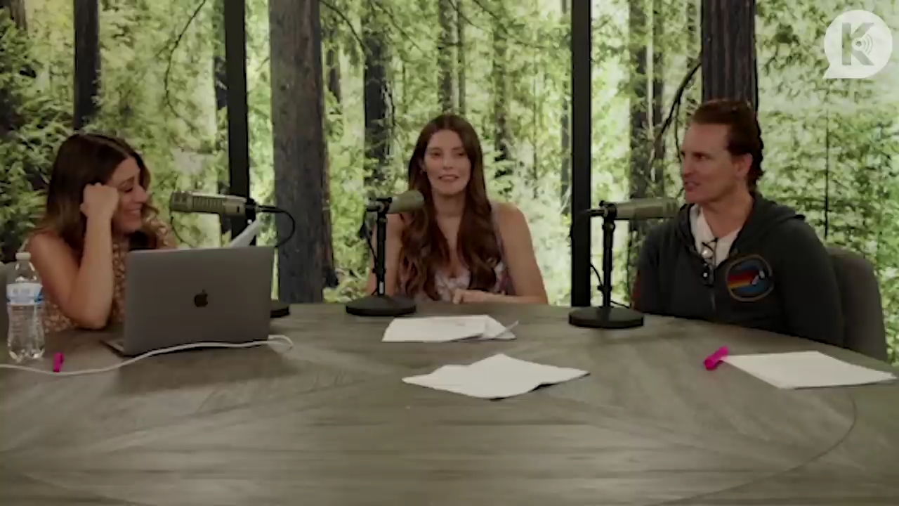 Ashley-Greene-dot-nl_TheTwilightEffect-PeterFacinelliLivestream3921.jpg Ashley-Greene-dot-nl_TheTwilightEffect-PeterFacinelliLivestream3921.jpg