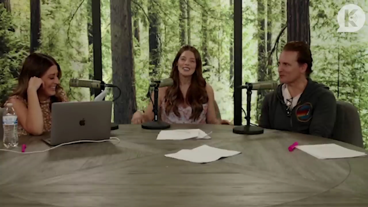 Ashley-Greene-dot-nl_TheTwilightEffect-PeterFacinelliLivestream3935.jpg Ashley-Greene-dot-nl_TheTwilightEffect-PeterFacinelliLivestream3935.jpg