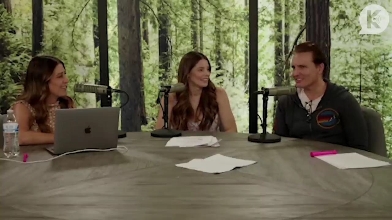 Ashley-Greene-dot-nl_TheTwilightEffect-PeterFacinelliLivestream4072.jpg Ashley-Greene-dot-nl_TheTwilightEffect-PeterFacinelliLivestream4072.jpg