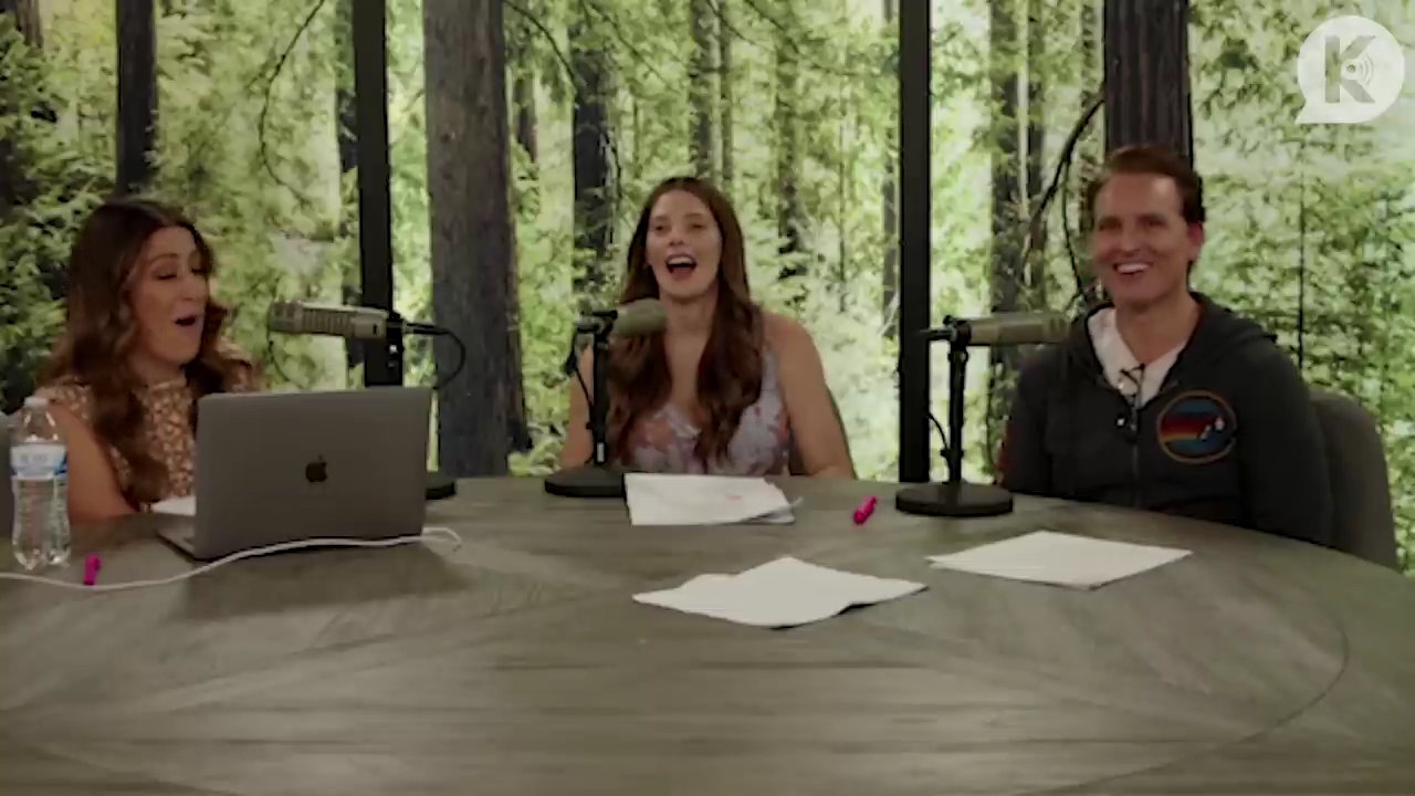 Ashley-Greene-dot-nl_TheTwilightEffect-PeterFacinelliLivestream4207.jpg Ashley-Greene-dot-nl_TheTwilightEffect-PeterFacinelliLivestream4207.jpg