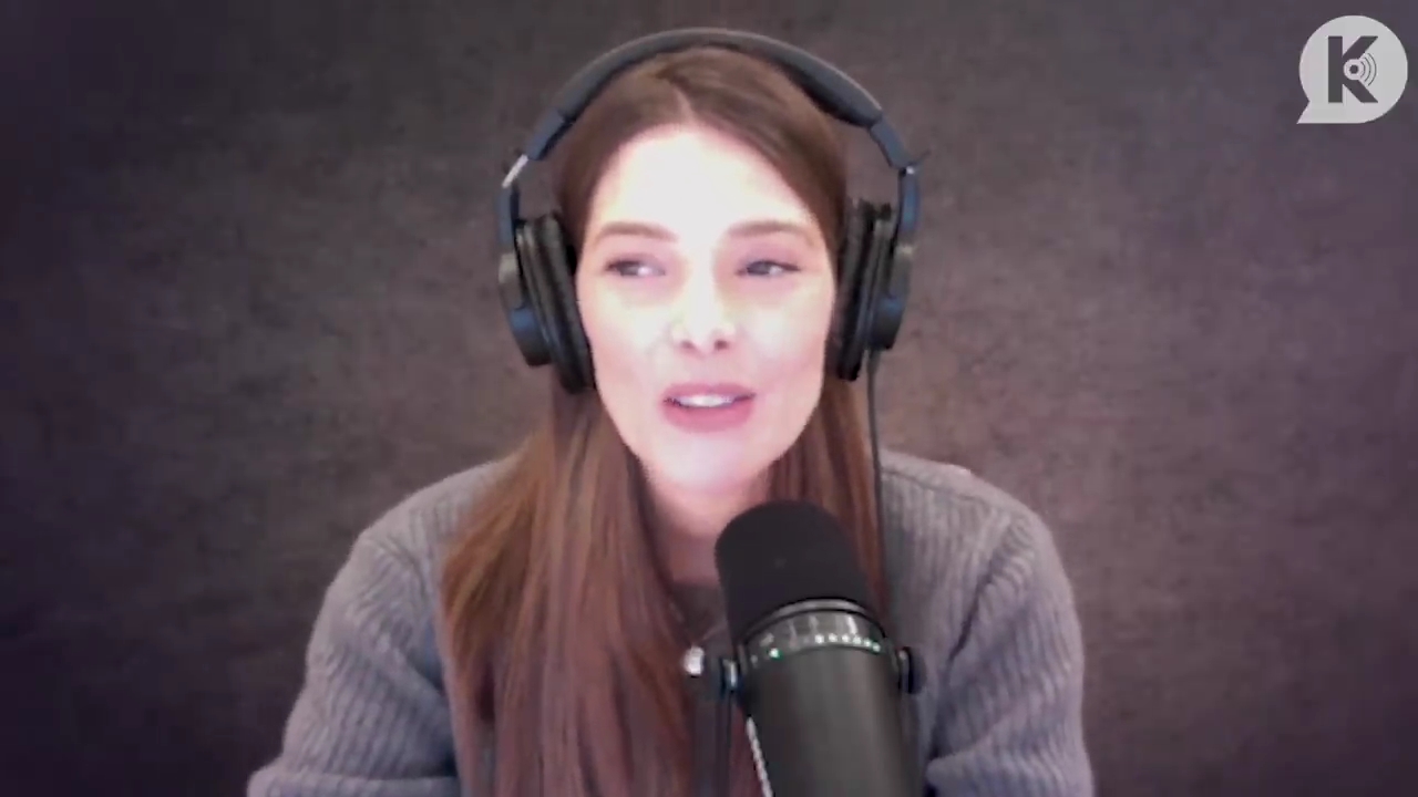 Ashley-Greene-dot-nl_TheTwilightEffect-PeterFacinelliLivestream4591.jpg