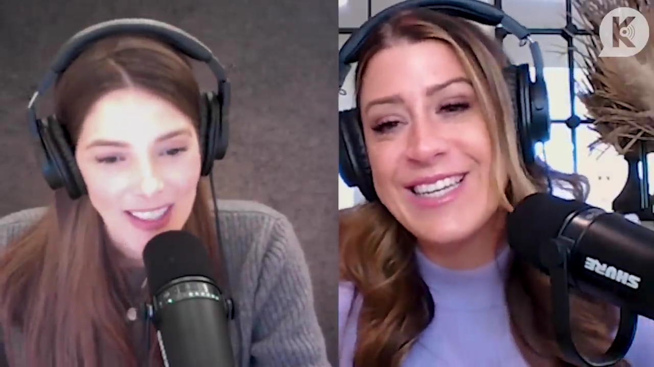 Ashley-Greene-dot-nl_TheTwilightEffect-PeterFacinelliLivestream4642.jpg