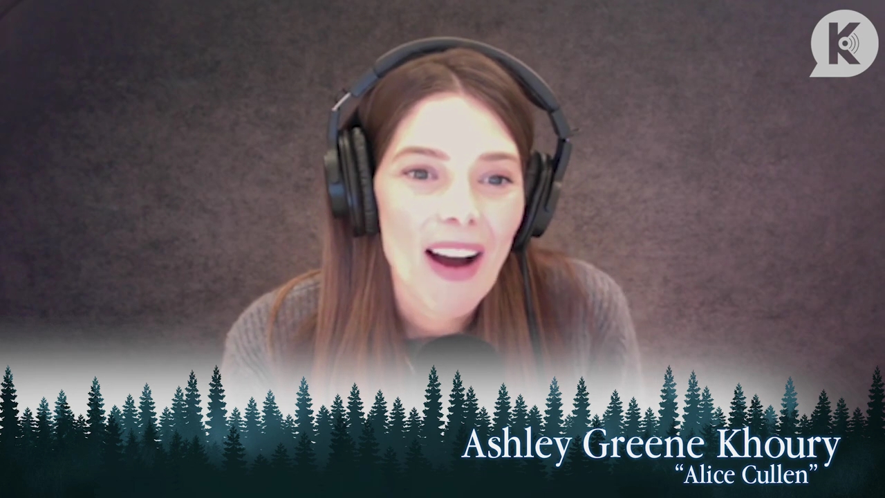 Ashley-Greene-dot-nl_TheTwilightEffect-PeterFacinelliLivestreamQA0021.jpg