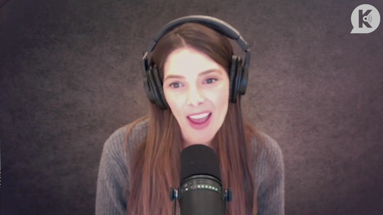 Ashley-Greene-dot-nl_TheTwilightEffect-PeterFacinelliLivestreamQA0024.jpg