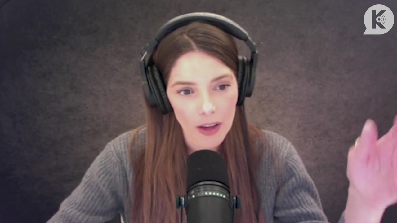 Ashley-Greene-dot-nl_TheTwilightEffect-PeterFacinelliLivestreamQA0041.jpg
