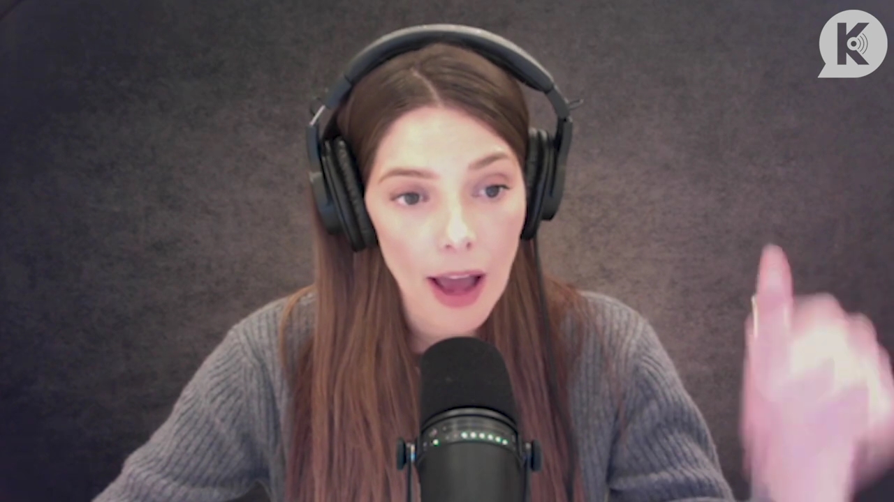 Ashley-Greene-dot-nl_TheTwilightEffect-PeterFacinelliLivestreamQA0046.jpg