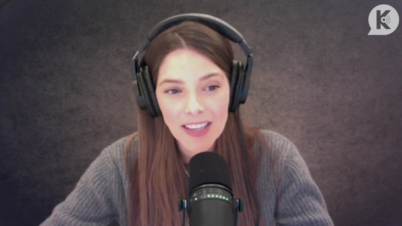 Ashley-Greene-dot-nl_TheTwilightEffect-PeterFacinelliLivestreamQA0054.jpg
