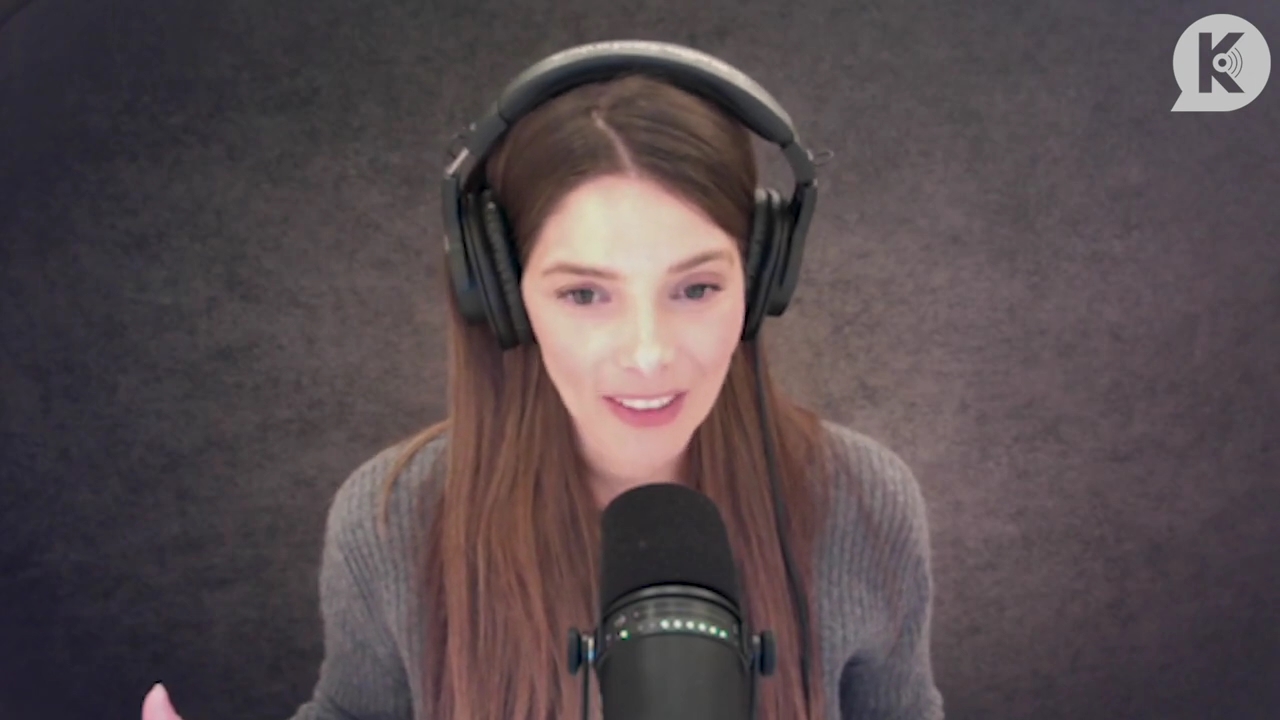 Ashley-Greene-dot-nl_TheTwilightEffect-PeterFacinelliLivestreamQA0078.jpg