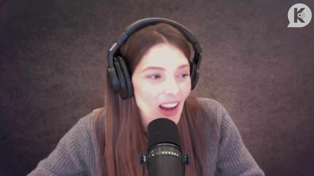 Ashley-Greene-dot-nl_TheTwilightEffect-PeterFacinelliLivestreamQA0094.jpg