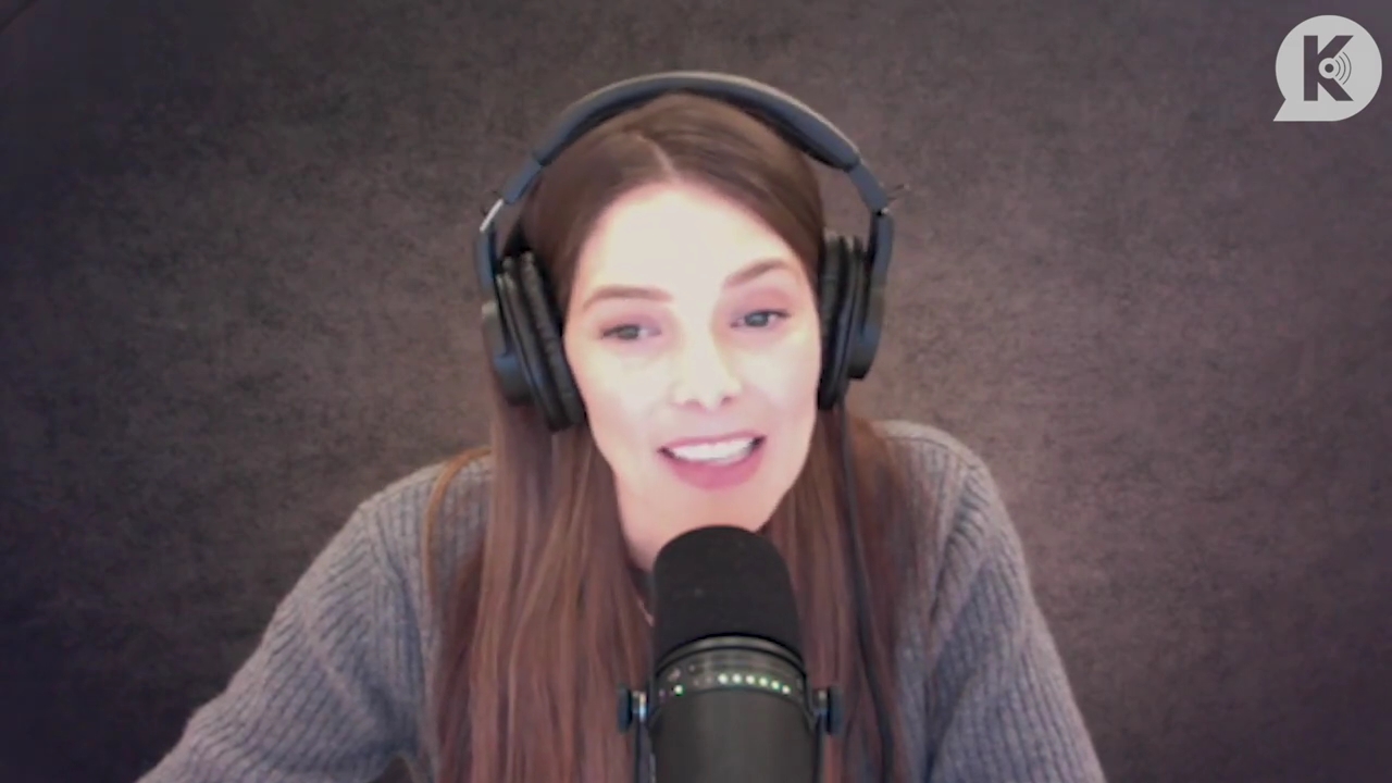 Ashley-Greene-dot-nl_TheTwilightEffect-PeterFacinelliLivestreamQA0103.jpg