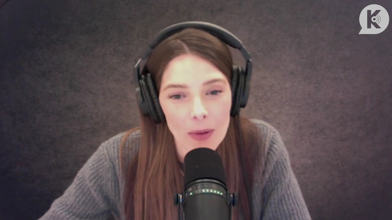 Ashley-Greene-dot-nl_TheTwilightEffect-PeterFacinelliLivestreamQA0108.jpg