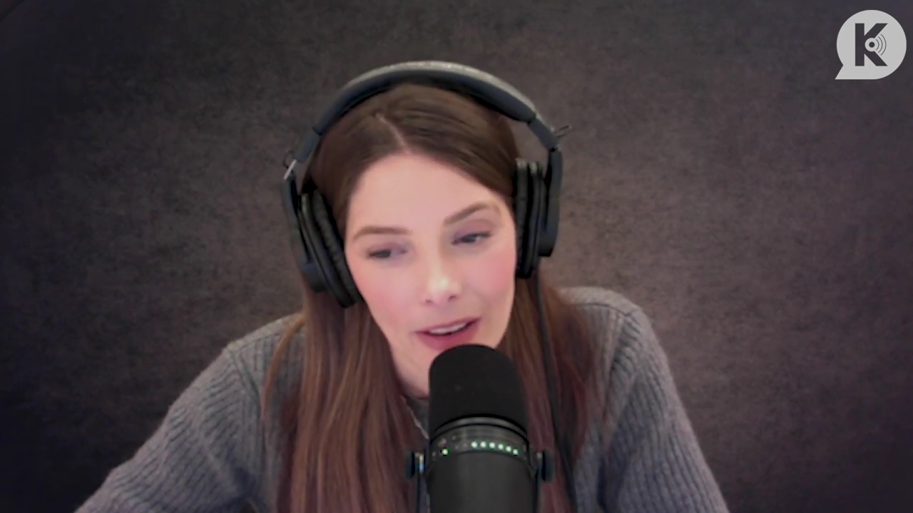 Ashley-Greene-dot-nl_TheTwilightEffect-PeterFacinelliLivestreamQA0196.jpg Ashley-Greene-dot-nl_TheTwilightEffect-PeterFacinelliLivestreamQA0196.jpg