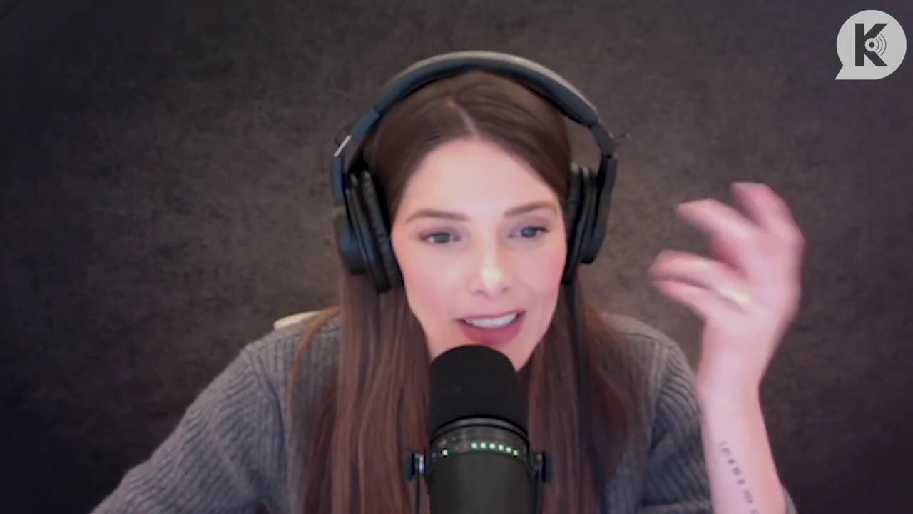 Ashley-Greene-dot-nl_TheTwilightEffect-PeterFacinelliLivestreamQA0212.jpg Ashley-Greene-dot-nl_TheTwilightEffect-PeterFacinelliLivestreamQA0212.jpg