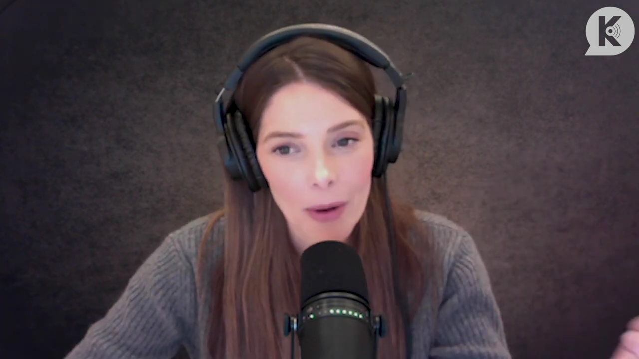 Ashley-Greene-dot-nl_TheTwilightEffect-PeterFacinelliLivestreamQA0221.jpg Ashley-Greene-dot-nl_TheTwilightEffect-PeterFacinelliLivestreamQA0221.jpg