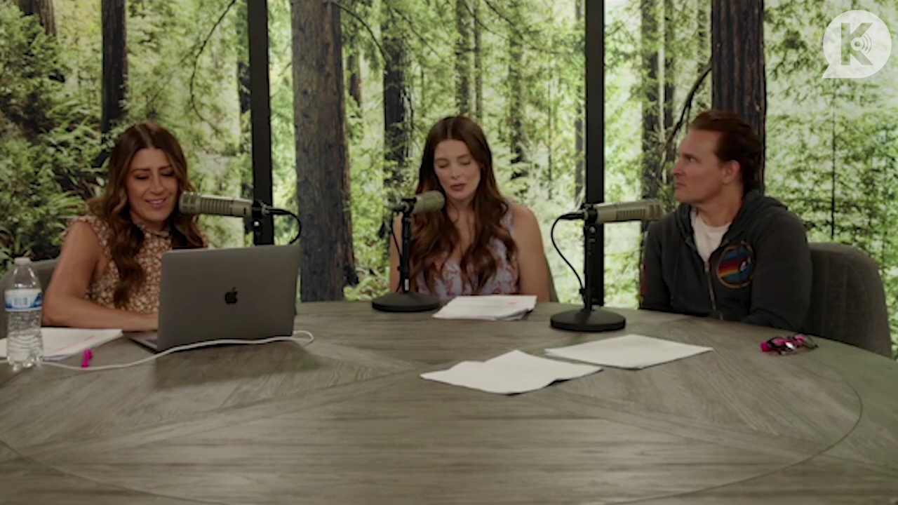 Ashley-Greene-dot-nl_TheTwilightEffect-PeterFacinelliLivestreamQA0249.jpg Ashley-Greene-dot-nl_TheTwilightEffect-PeterFacinelliLivestreamQA0249.jpg