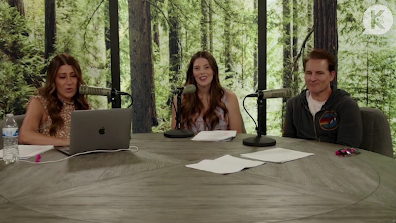 Ashley-Greene-dot-nl_TheTwilightEffect-PeterFacinelliLivestreamQA0252.jpg