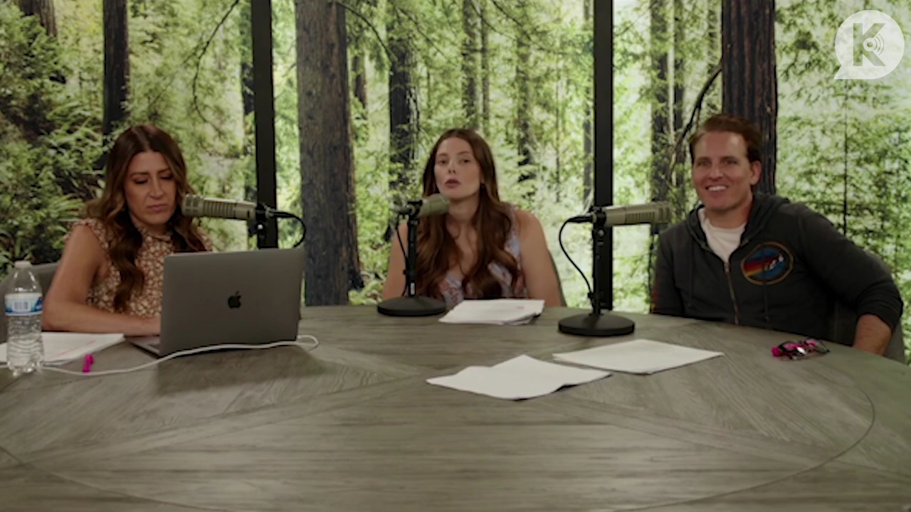 Ashley-Greene-dot-nl_TheTwilightEffect-PeterFacinelliLivestreamQA0274.jpg Ashley-Greene-dot-nl_TheTwilightEffect-PeterFacinelliLivestreamQA0274.jpg