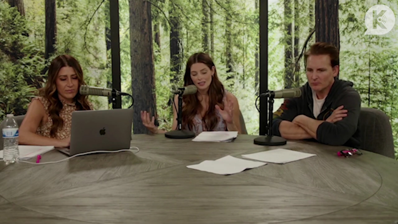 Ashley-Greene-dot-nl_TheTwilightEffect-PeterFacinelliLivestreamQA0294.jpg Ashley-Greene-dot-nl_TheTwilightEffect-PeterFacinelliLivestreamQA0294.jpg